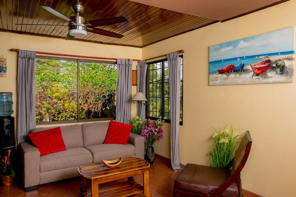 Гостиная зона в Villas Oasis