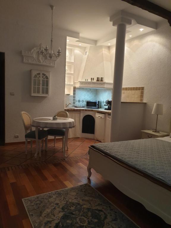 Fotografia z galérie ubytovania Old Town Essence Apartment vo Varšave