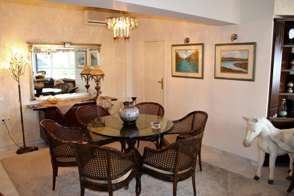 Część wypoczynkowa w obiekcie Luxury Sea View