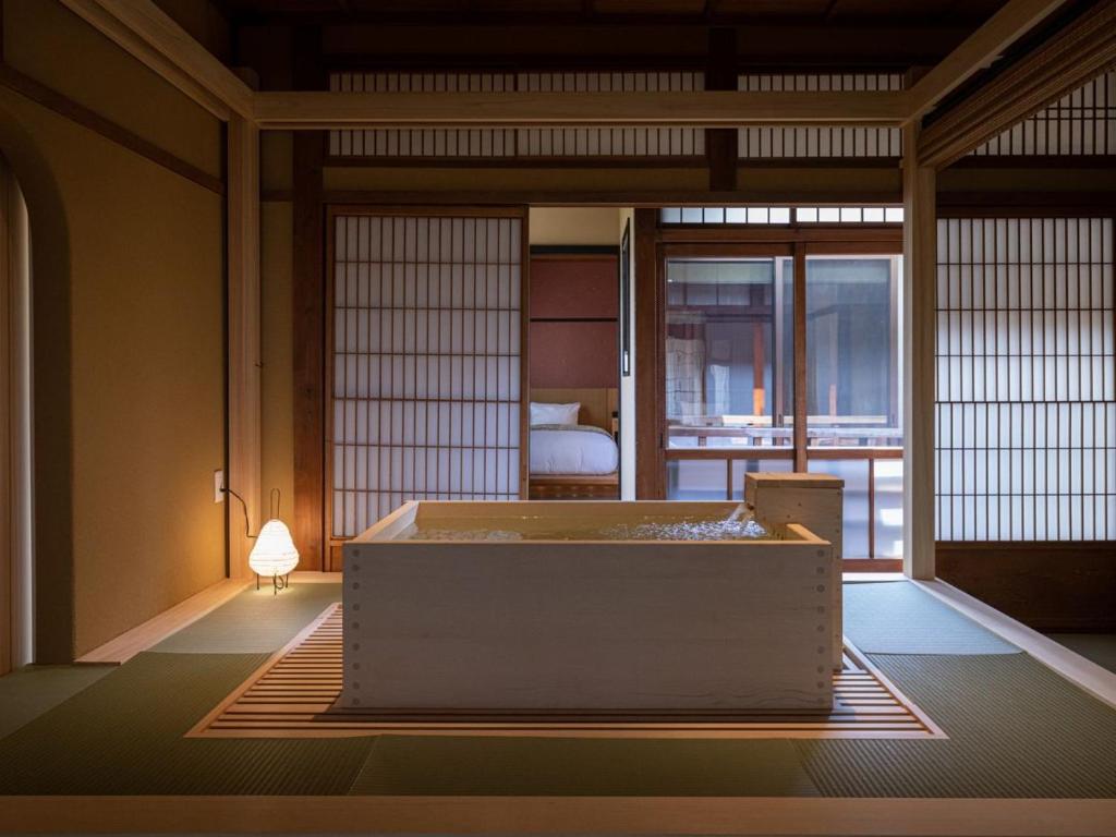 Nazuna Kyoto Nijo-jo