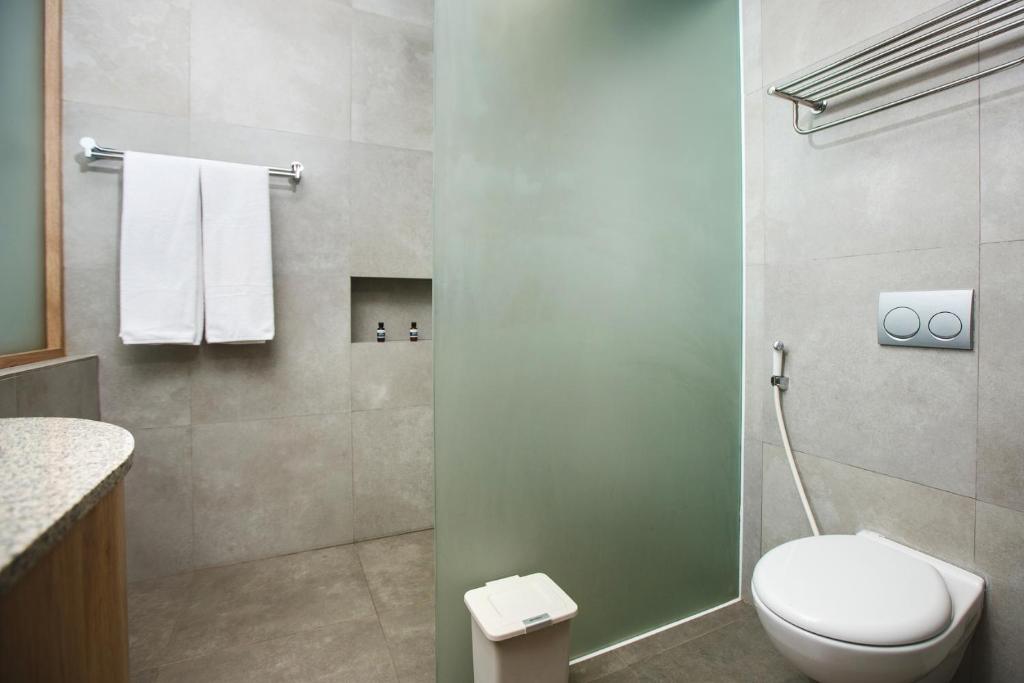 Giriwood Hotel & Villa - 16