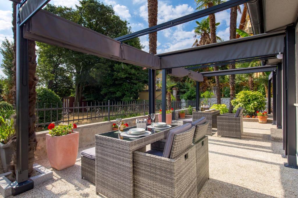 Balkon lub taras w obiekcie Villa Clara