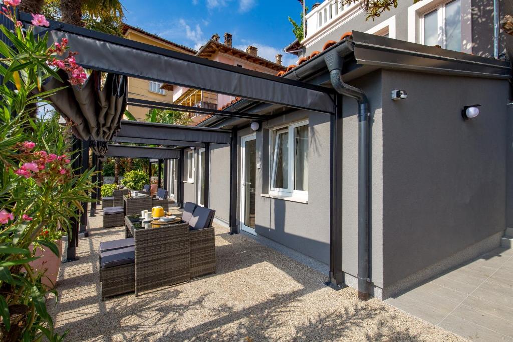 Balkon lub taras w obiekcie Villa Clara