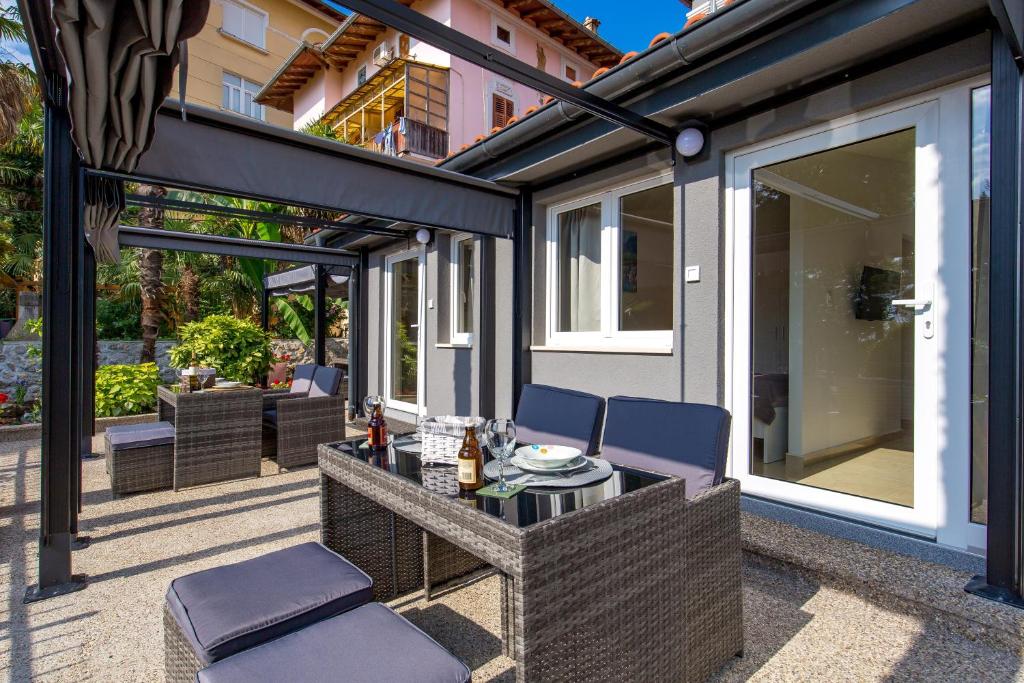 Balkon lub taras w obiekcie Villa Clara