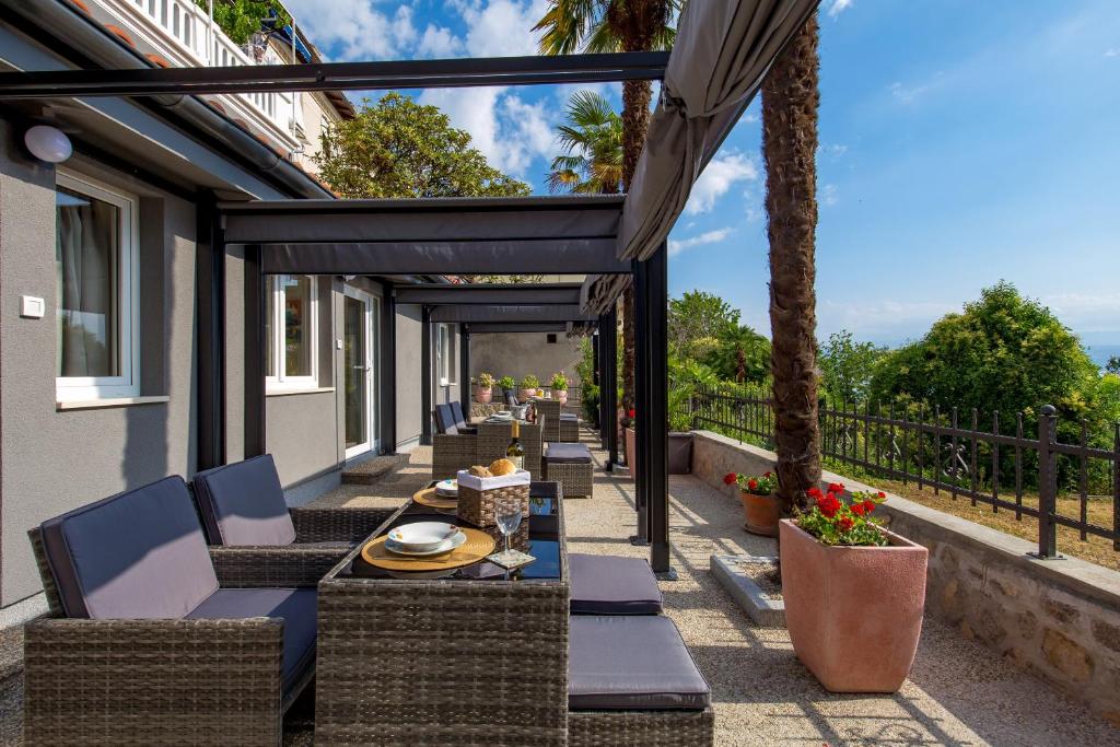 Balkon lub taras w obiekcie Villa Clara