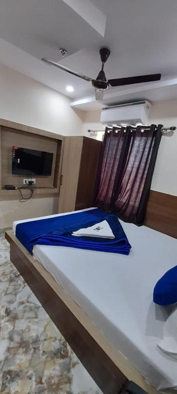 TV a/nebo společenská místnost v ubytování Hotel Best Buy