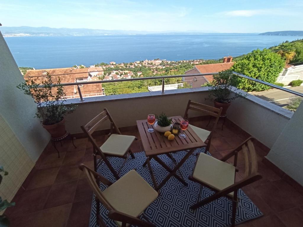 Příroda nedaleko apartmánu