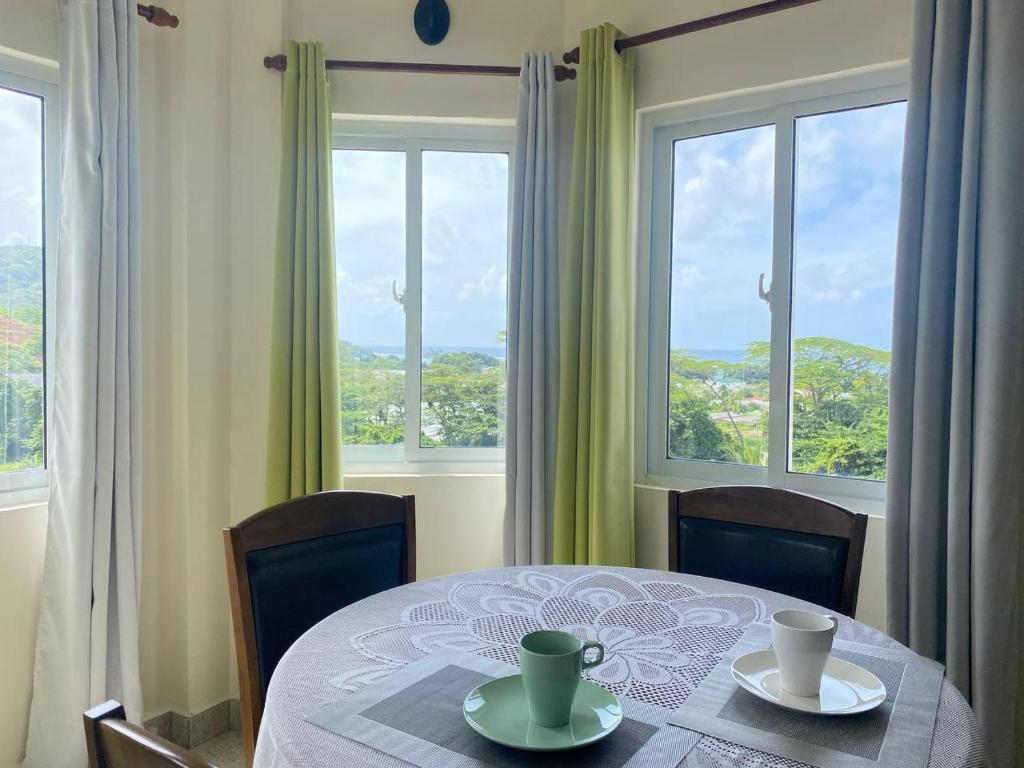 Fotografie z fotogalerie ubytování Le Ronce Villa v destinaci Anse Royale