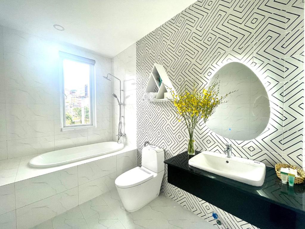 Phuong Vy Luxury Hotel - 12