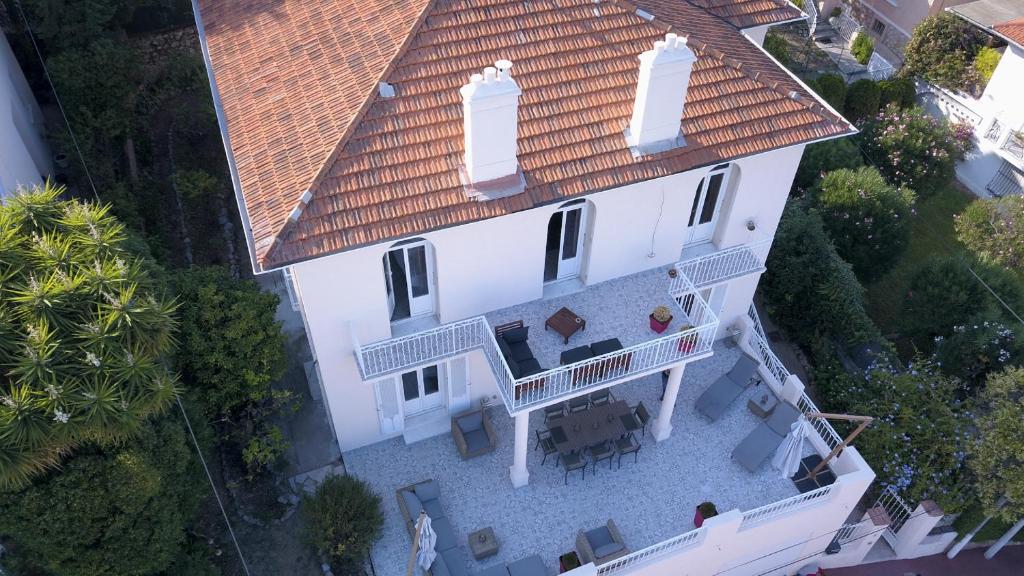 Budova, v ktorej sa vila nachádza