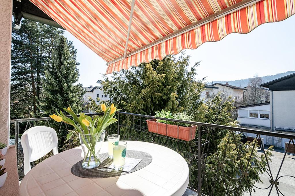 Balkón nebo terasa v ubytování Magnolia Apartment - Free Private Parking