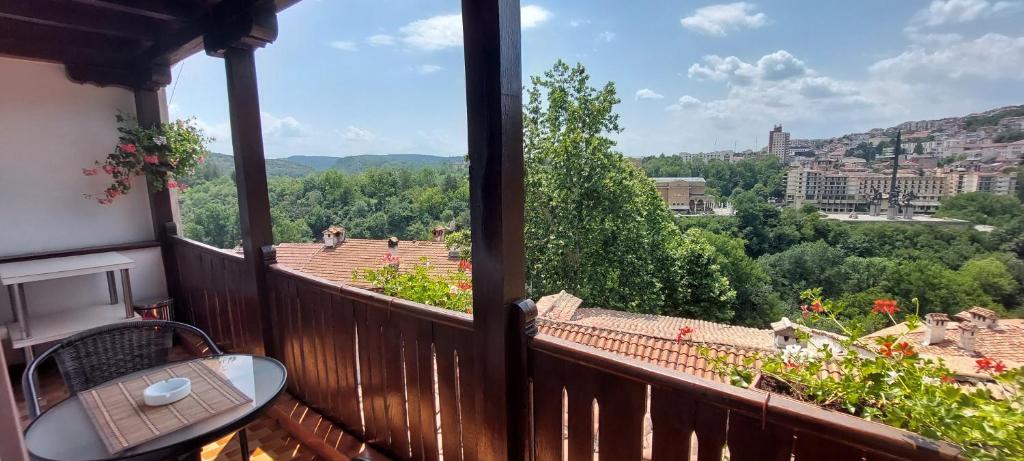 Nespecifikovaný výhled na hory nebo výhled na hory při pohledu z apartmánu