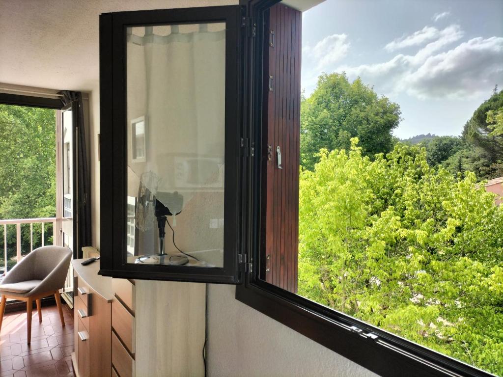 Balkón alebo terasa v ubytovaní Studio Gréoux les Bains