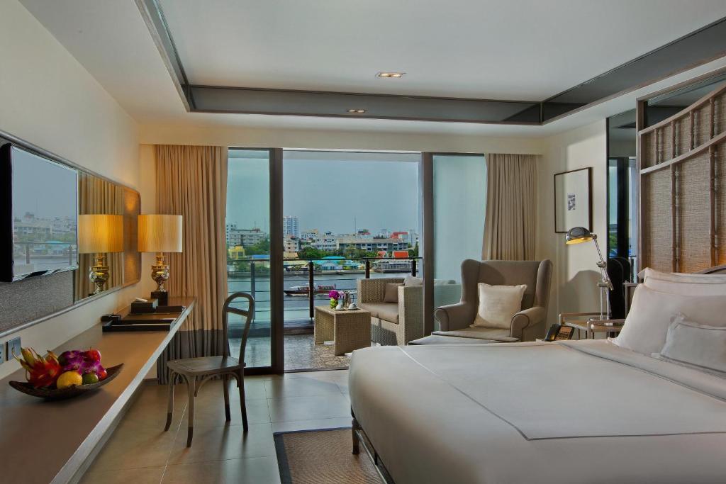 Riva Surya Bangkok - 6