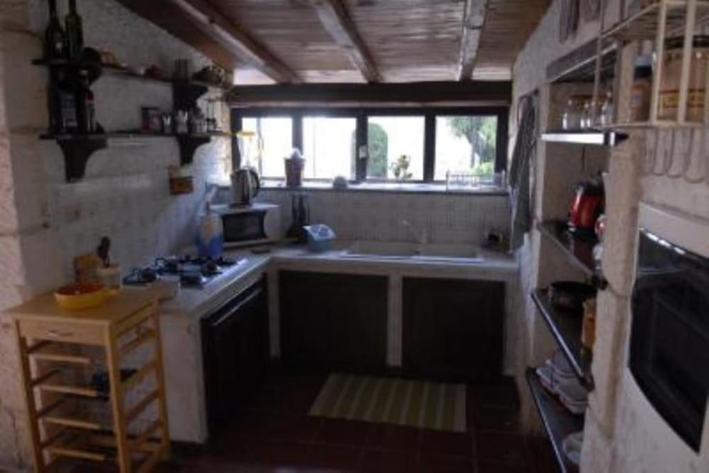 Kuchyňa alebo kuchynka v ubytovaní Villa Sebastian- Incomparabile vista sul mare