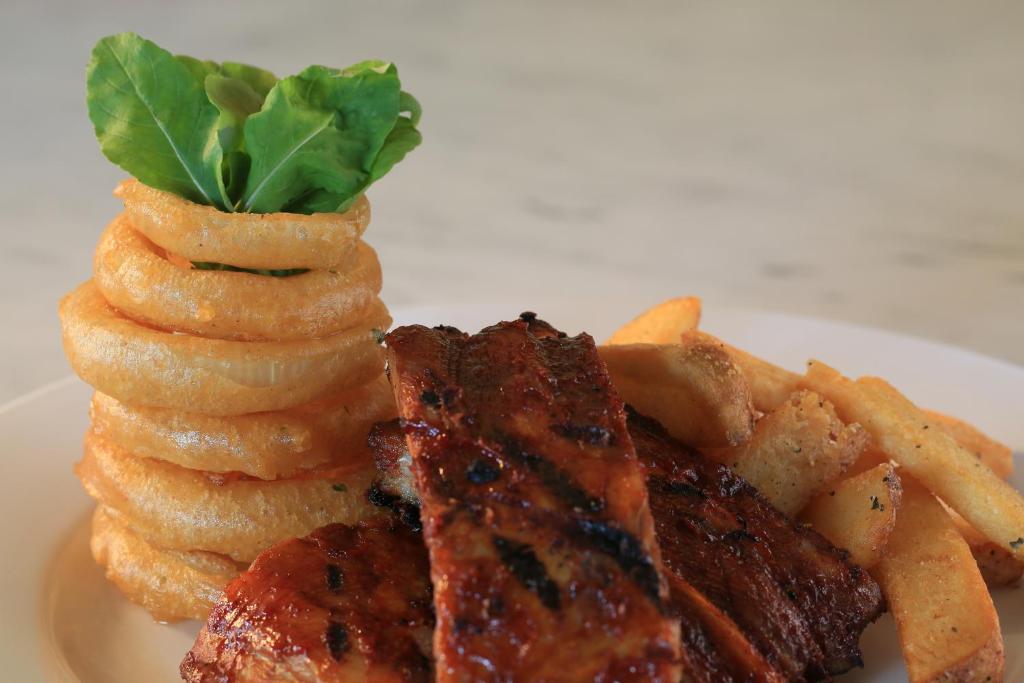 Riva Surya Bangkok - Resim 29