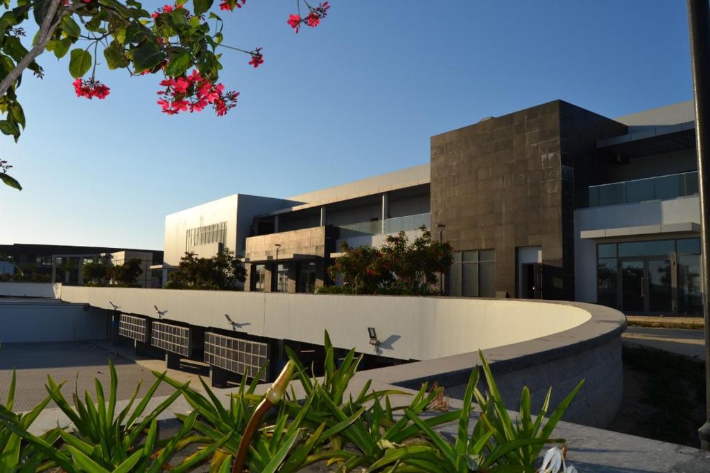 Counsel Beach Hotel New Alamein - Housity