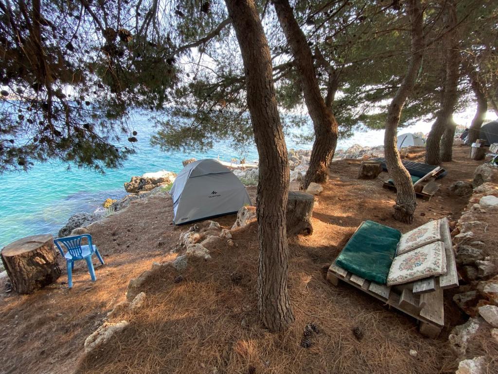 Luxury tent Pine Side Camp, Himare, Albania - Booking.com