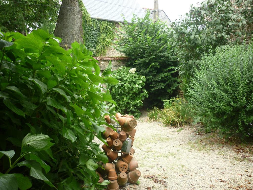 Ogród w obiekcie La Maison de Claire