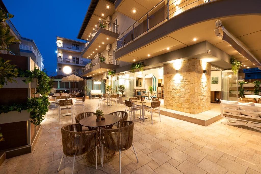 Posezení v ubytování ELLE Rooms & Suites