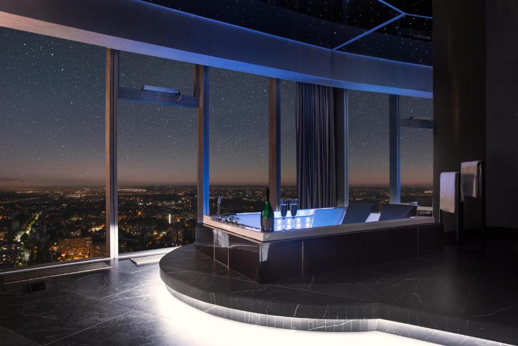 Fotografia z galérie ubytovania In The Sky - Apartamenty w Sky Tower vo Vroclavi