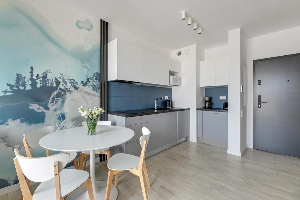 Blue Mandarin - Chlebova Apartments - One-Bedroom Apartment