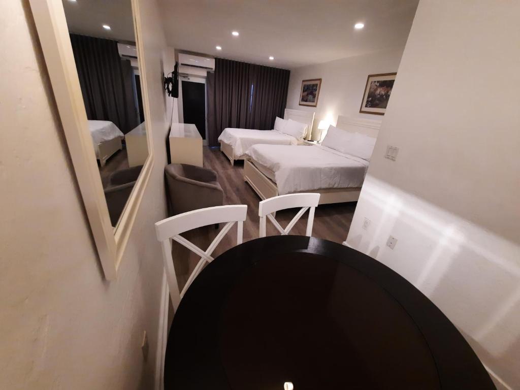 Stardust Hotel - 