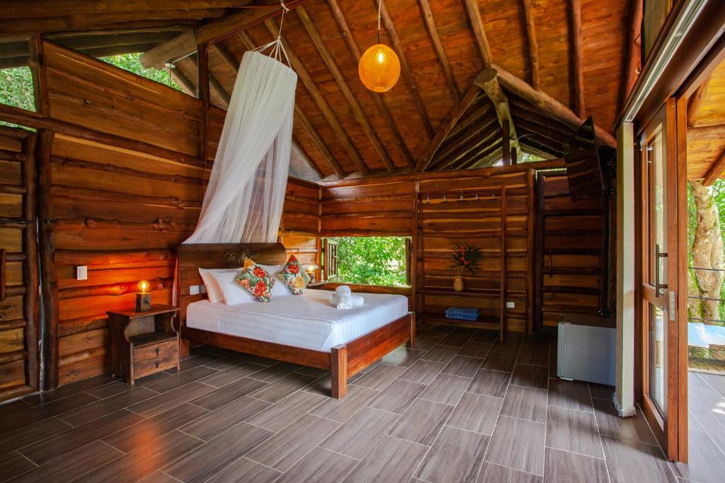 Postel nebo postele na pokoji v ubytování Hotel Nana