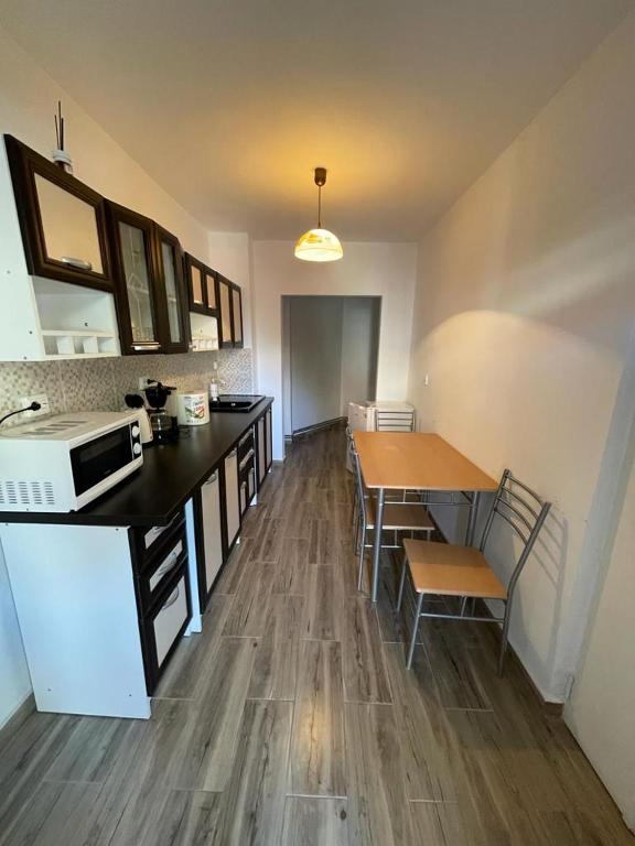 Apartament Mioritza 2A - Appartement De Deux Chambres