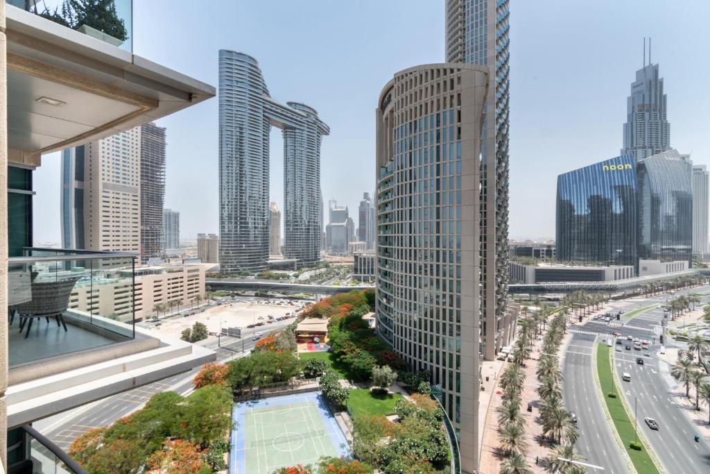 Fotografie z fotogalerie ubytování Luxury 2BR WALK to Burj Khalifa and Dubai Mall! شقة فاخرة غرفتين بجانب مول دبى وبرج خليفة v Dubaji