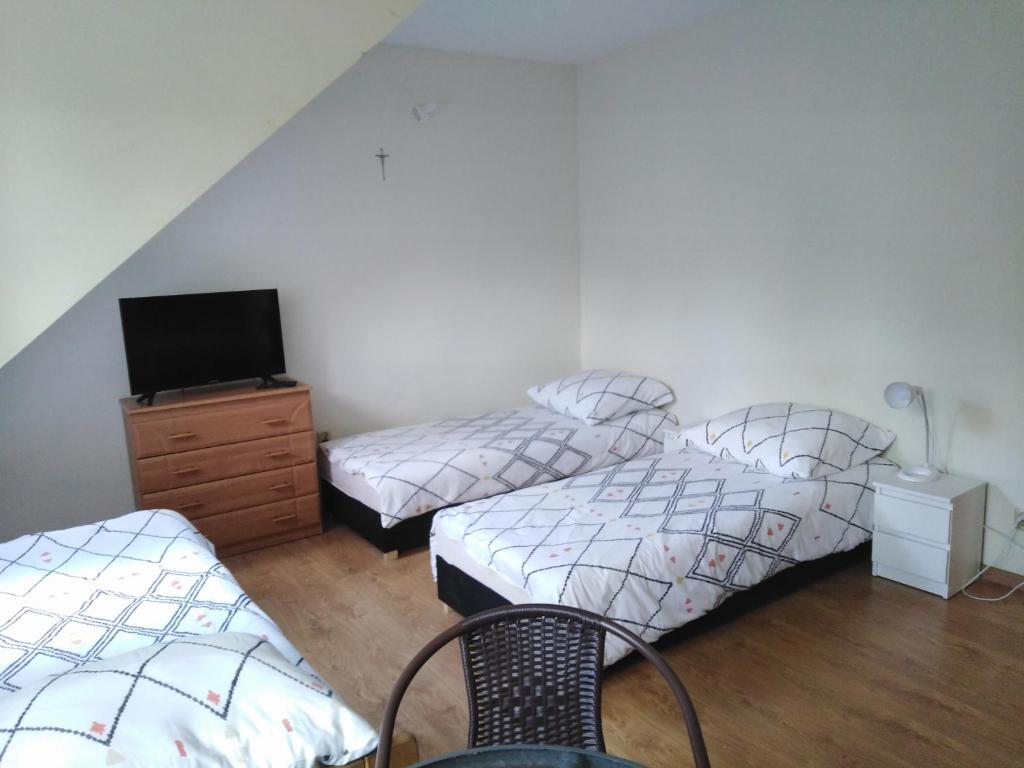 Piernikowy Dworek - Triple Room