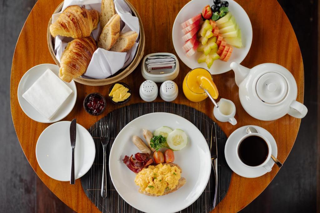 Airsania Ubud Antique Villas - 7