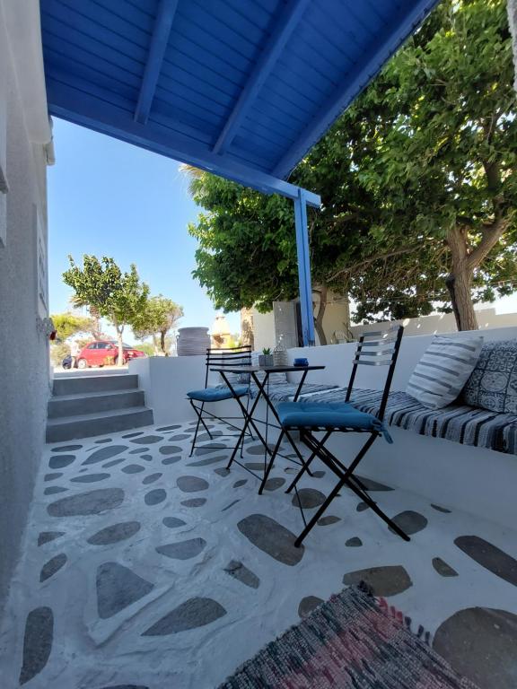 Anemelia Hotel Adamas - 9