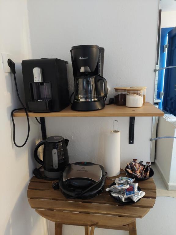 Anemelia Hotel Adamas - 13