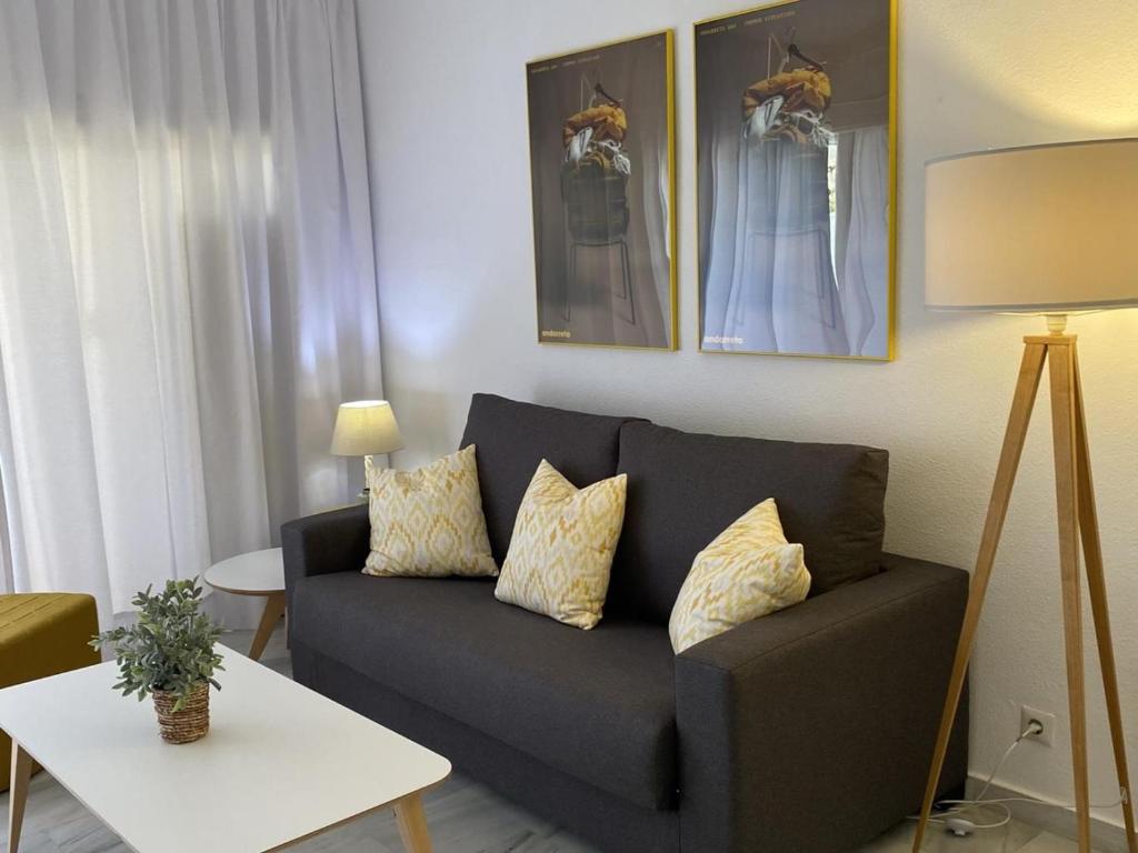 Posedenie v ubytovaní Luminoso apartamento en segunda línea playa 436
