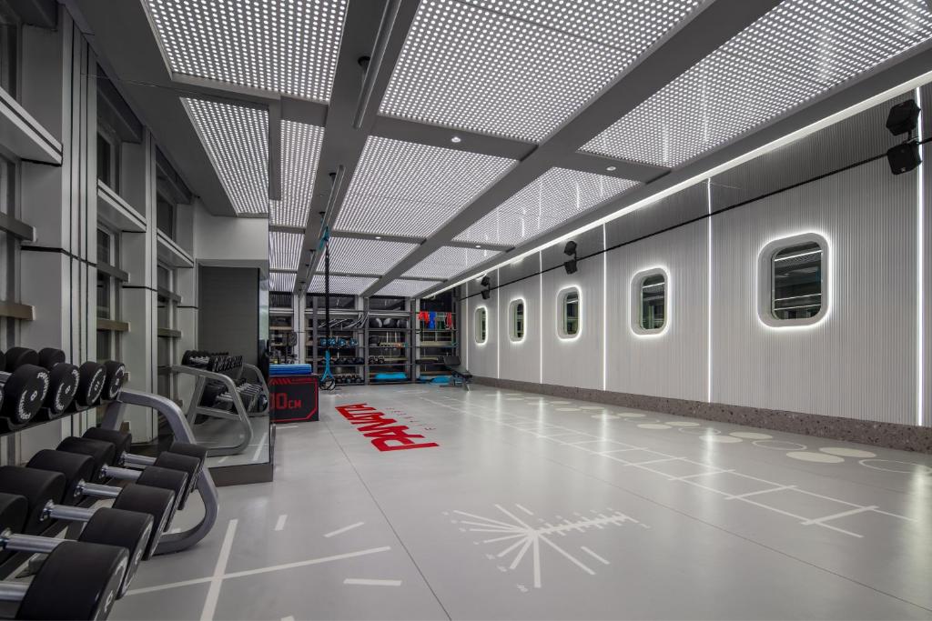 Fitness centrum a/nebo fitness zařízení v ubytování Shenzhenair International Hotel