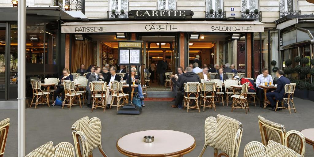 Majoituspaikan Trocadéro- 2 pièces lumineux ravintola tai vastaava paikka