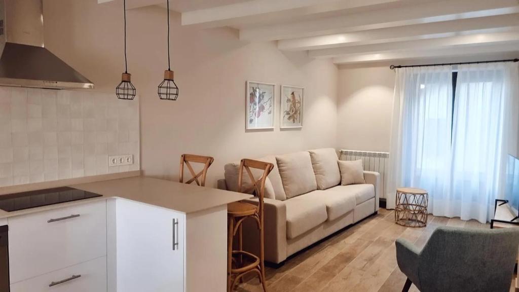 La Quintana de Figares - Three-Bedroom Apartment