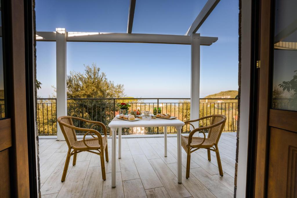 Balkón nebo terasa v ubytování Terrazza Iride