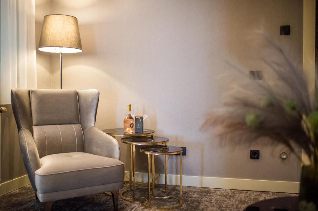 CRYSTAL Hotel Belgrade - Resim 28