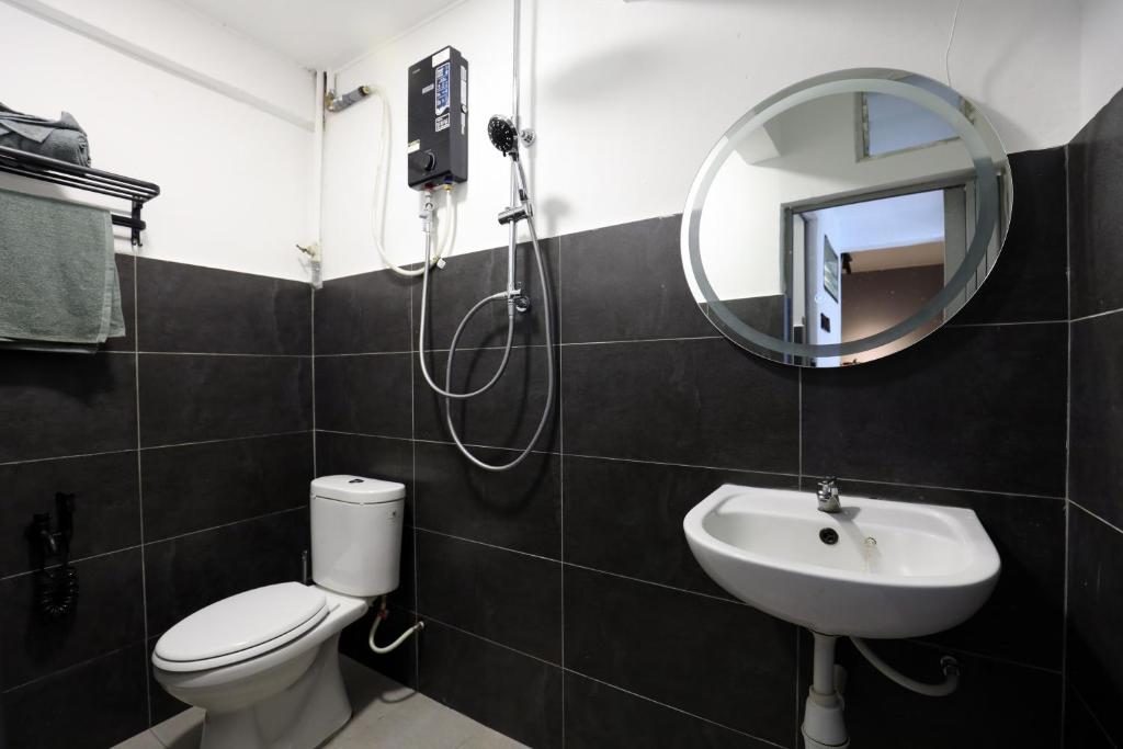 Cozy Homestay with Karaoke System & Pool Table, Kuala Lumpur (updated ...