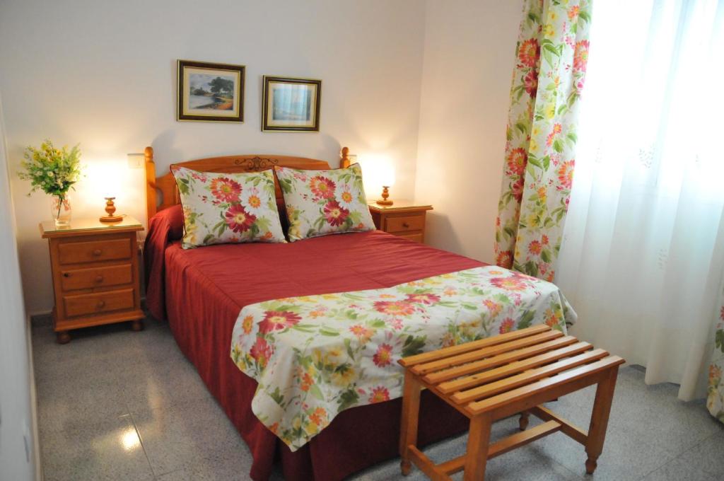 Posteľ alebo postele v izbe v ubytovaní EmyCanarias Holiday Homes Vecindario
