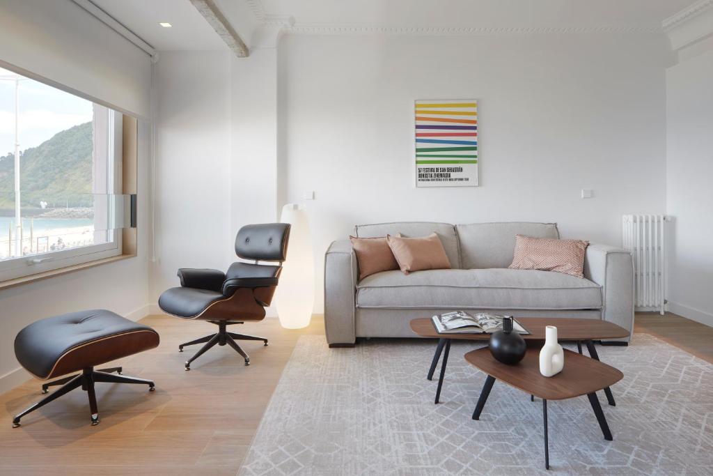 Posedenie v ubytovaní Zinemaldi Suite by FeelFree Rentals