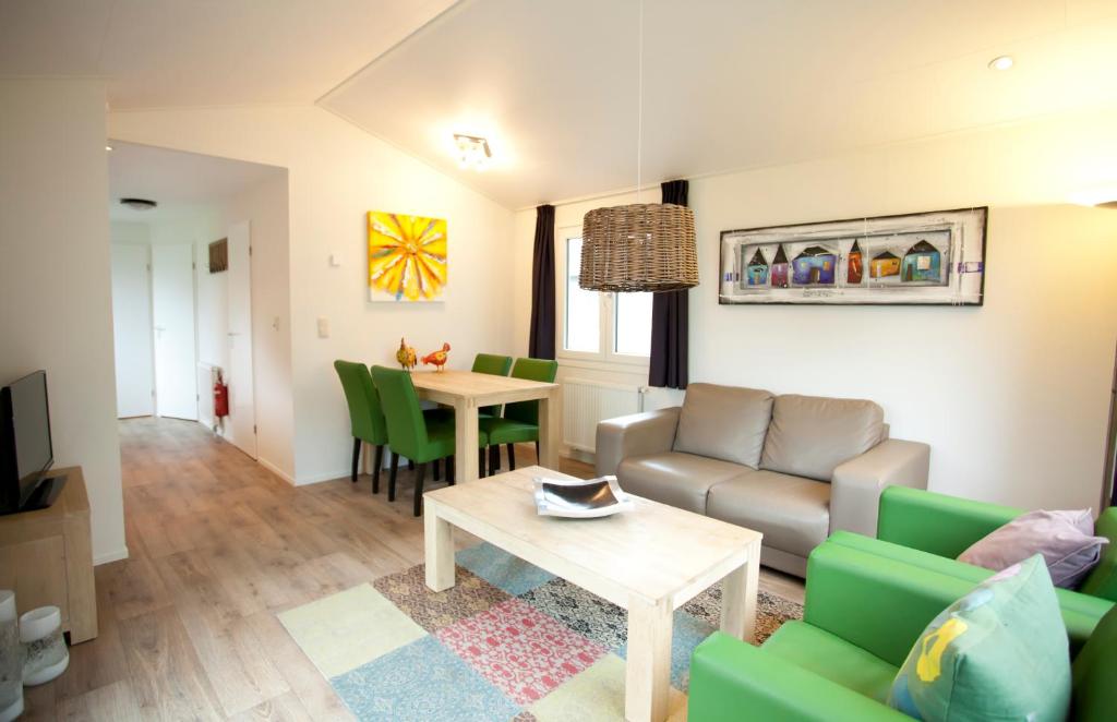 EuroParcs Marina Strandbad - Unique 4