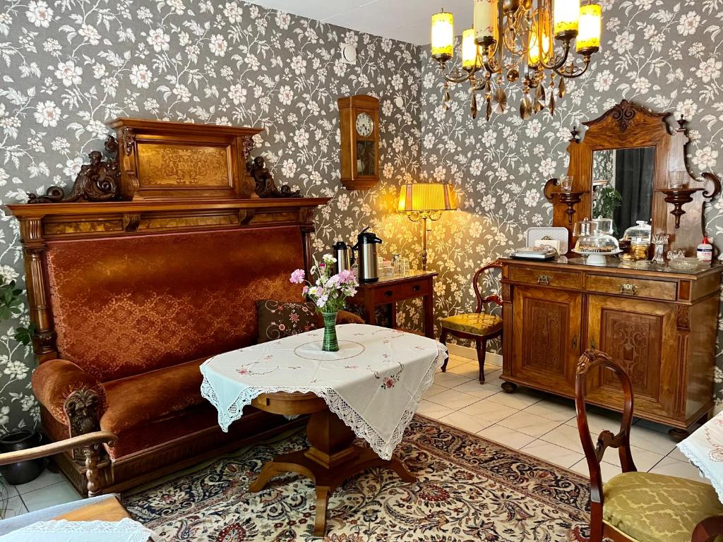 Posezení v ubytování Hotell Bele