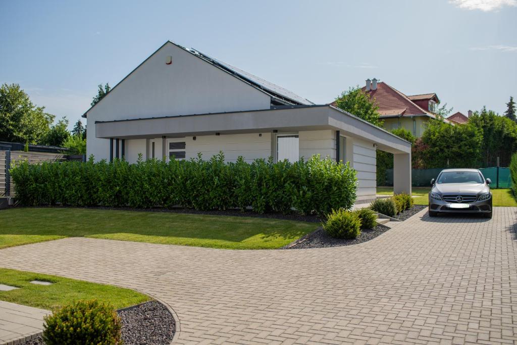 Budova, kde se vila nachází