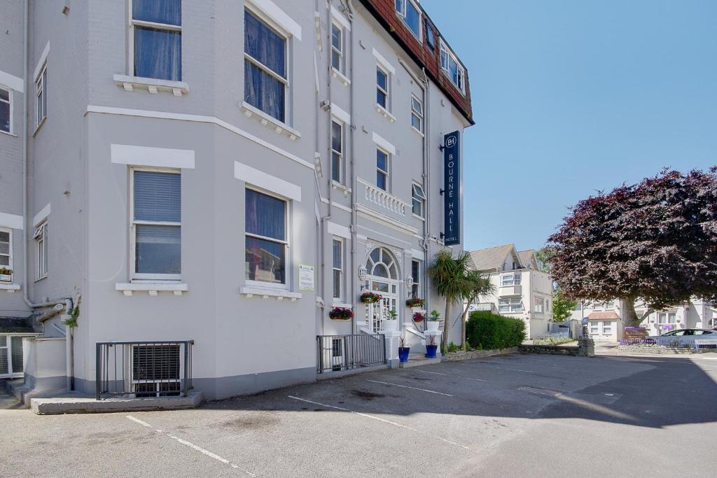 Bourne Hall Hotel - Resim 8