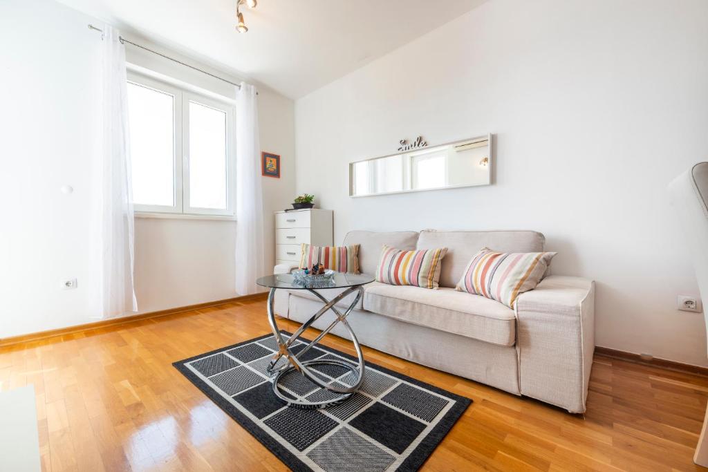 Posedenie v ubytovaní Fortuna apartment