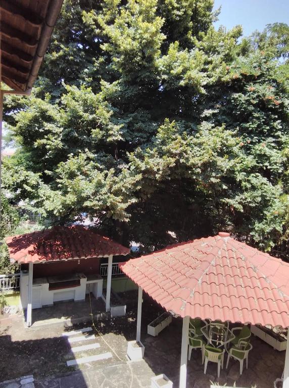 Zdjęcie z galerii obiektu Garden House Katerini w mieście Kateríni