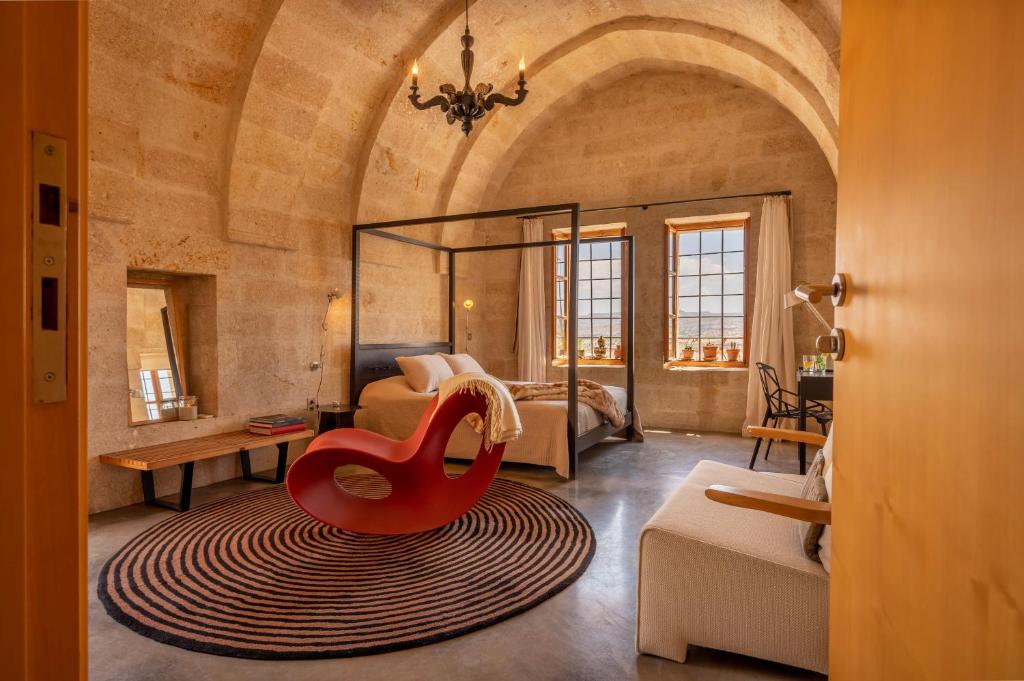Serinn House - Stone Deluxe Room With Mountain View
